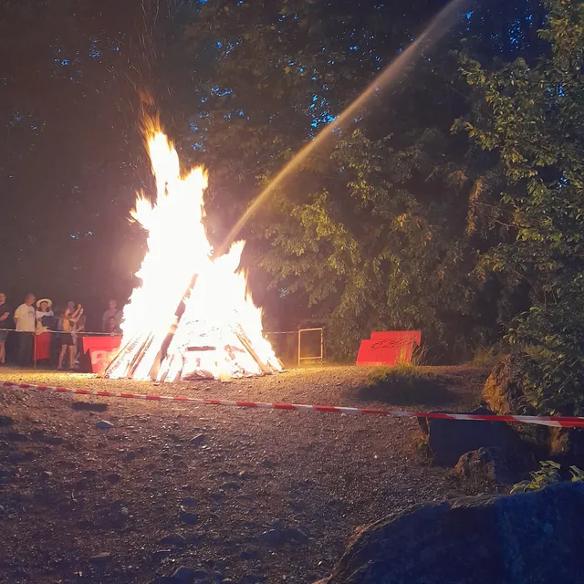 Gemeinsamer Abend am Feuer
